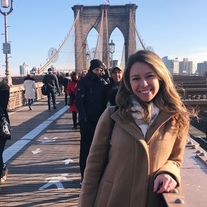 Meet your Posher, Ashley